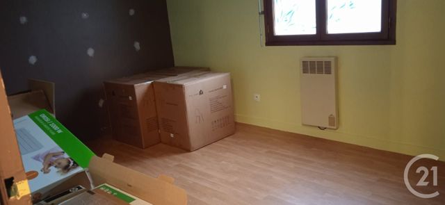 Appartement Local à louer - 3 pièces - 63 m2 - Argentre Du Plessis - 35 - BRETAGNE