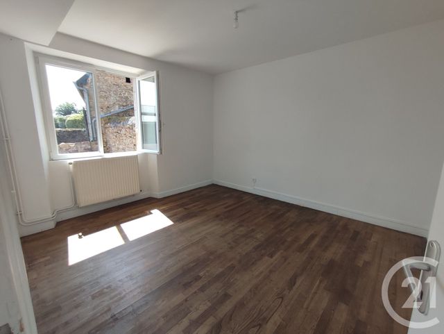 Maison à vendre - 5 pièces - 95 m2 - St Cyr Le Gravelais - 53 - PAYS-DE-LOIRE