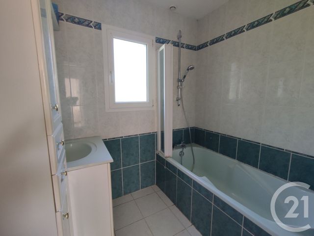 Maison à vendre - 5 pièces - 95 m2 - St Cyr Le Gravelais - 53 - PAYS-DE-LOIRE