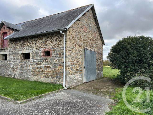 Maison à vendre - 1 pièce - 1402 m2 - Domalain - 35 - BRETAGNE