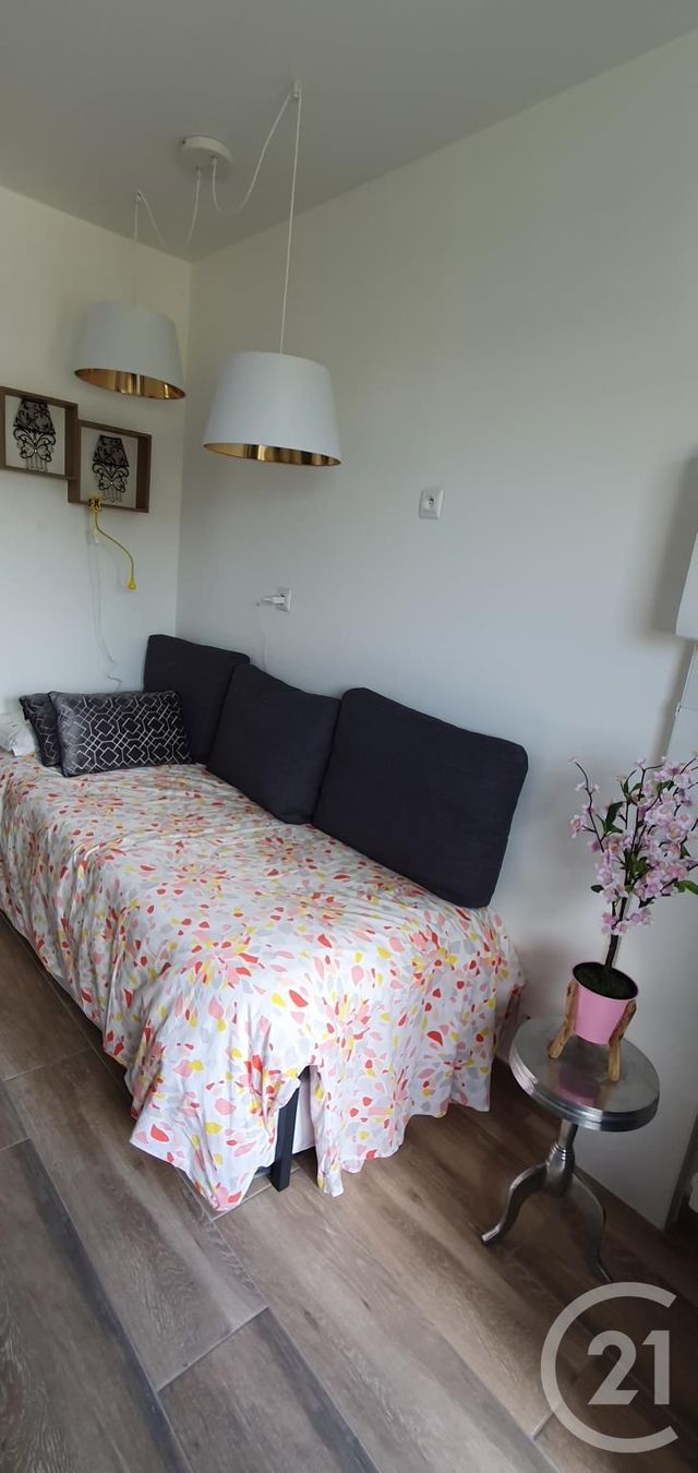 Appartement Studio &agrave; louer - 1 pi&egrave;ce - 17 m2 - St Jean Sur Vilaine - 35 - BRETAGNE