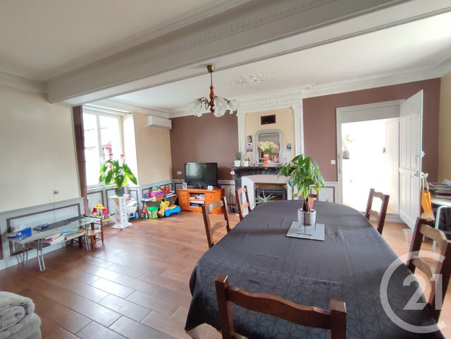 Maison à vendre - 7 pièces - 200 m2 - Cuille - 53 - PAYS-DE-LOIRE