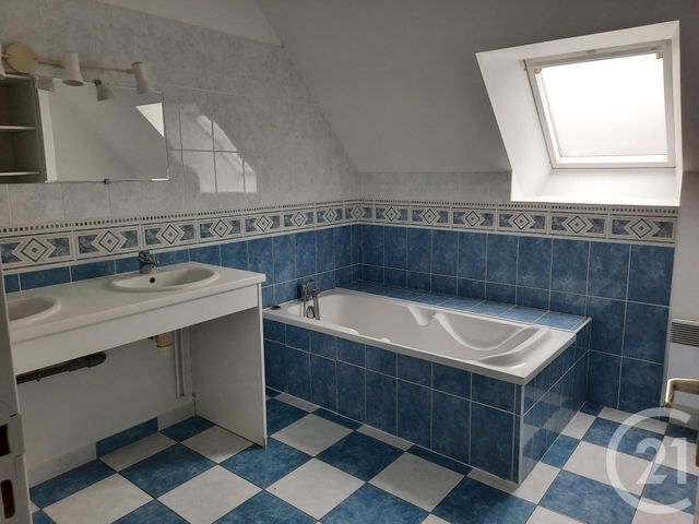 Maison à louer - 5 pièces - 99,97 m2 - Argentre Du Plessis - 35 - BRETAGNE