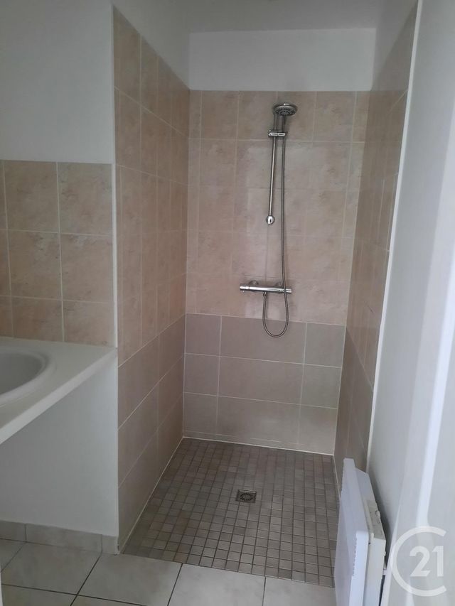 Maison à louer - 5 pièces - 99,97 m2 - Argentre Du Plessis - 35 - BRETAGNE