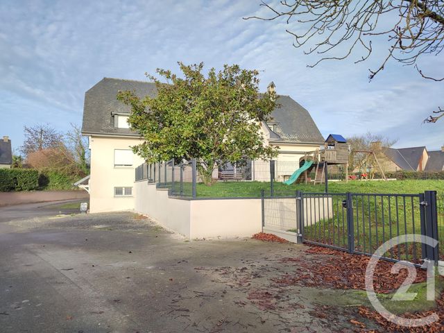 Maison &agrave; vendre - 12 pi&egrave;ces - 251 m2 - Argentre Du Plessis - 35 - BRETAGNE