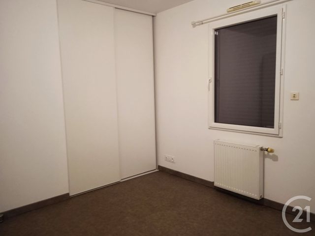 Maison &agrave; louer - 3 pi&egrave;ces - 73,86 m2 - Domalain - 35 - BRETAGNE