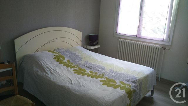 Maison &agrave; louer - 3 pi&egrave;ces - 90 m2 - Argentre Du Plessis - 35 - BRETAGNE