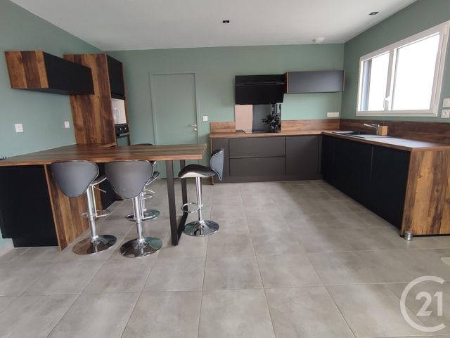 Maison &agrave; louer - 4 pi&egrave;ces - 102,02 m2 - Etrelles - 35 - BRETAGNE