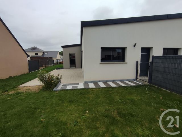 Maison &agrave; louer - 4 pi&egrave;ces - 102,02 m2 - Etrelles - 35 - BRETAGNE