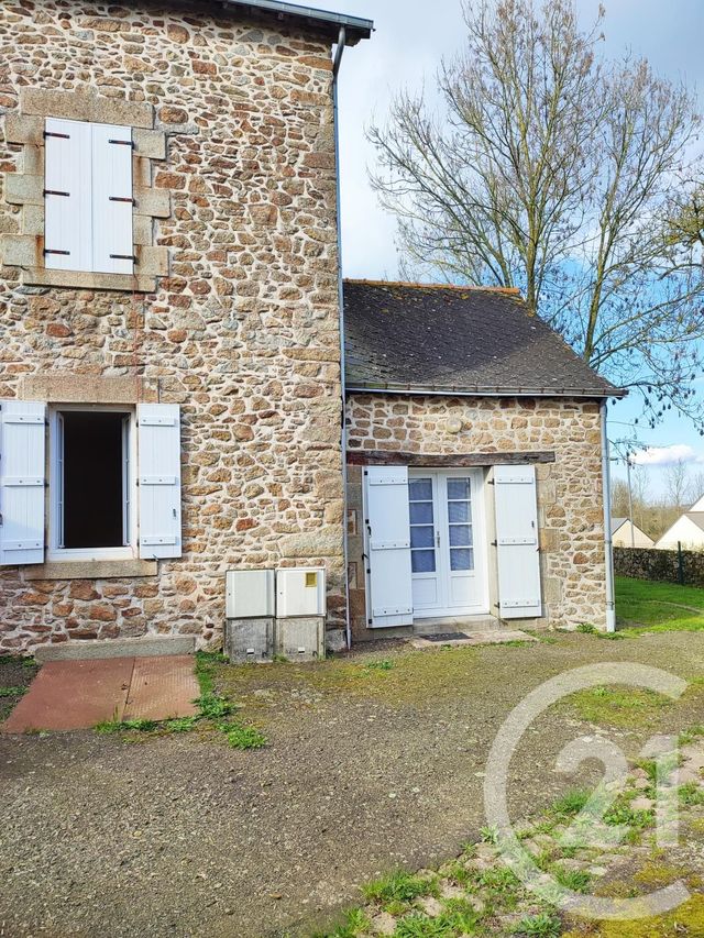 Appartement à louer ST CYR LE GRAVELAIS