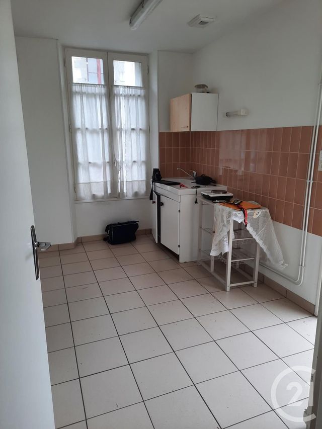 Appartement T2 &agrave; louer - 2 pi&egrave;ces - 40,08 m2 - Le Pertre - 35 - BRETAGNE