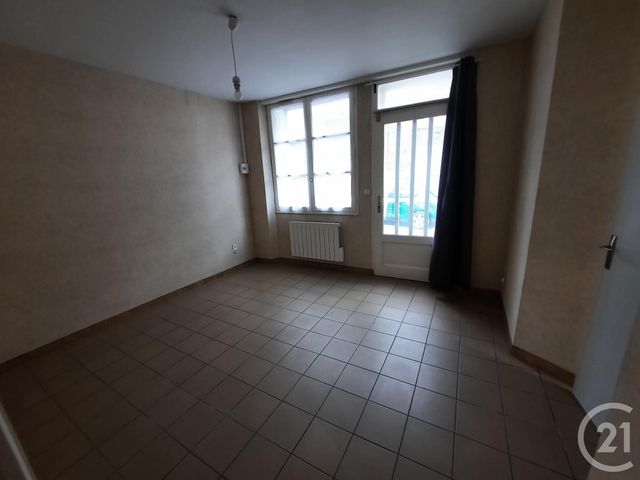 Appartement T2 &agrave; louer - 2 pi&egrave;ces - 40,08 m2 - Le Pertre - 35 - BRETAGNE
