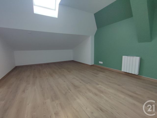 Maison &agrave; louer - 3 pi&egrave;ces - 70 m2 - Argentre Du Plessis - 35 - BRETAGNE