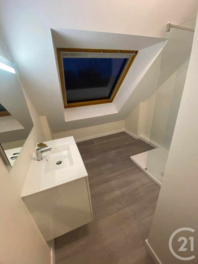 Appartement T1 &agrave; louer - 1 pi&egrave;ce - 29,70 m2 - Vitre - 35 - BRETAGNE