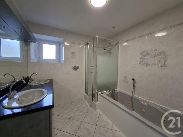 Maison &agrave; louer - 5 pi&egrave;ces - 138,96 m2 - Moutiers - 35 - BRETAGNE