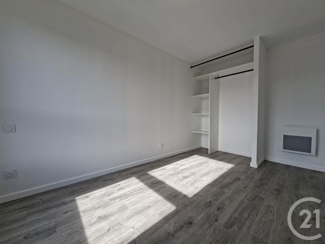 Maison &agrave; louer - 4 pi&egrave;ces - 84,60 m2 - Vitre - 35 - BRETAGNE