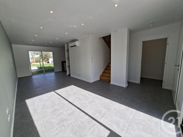 Maison &agrave; louer - 4 pi&egrave;ces - 84,60 m2 - Vitre - 35 - BRETAGNE