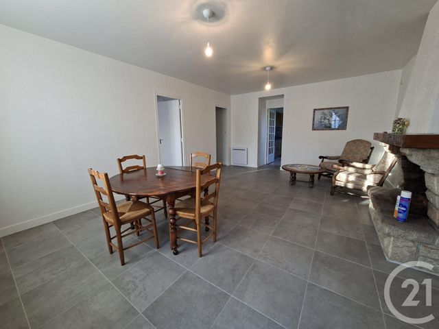 Maison &agrave; louer - 5 pi&egrave;ces - 119,38 m2 - Noyal Sur Vilaine - 35 - BRETAGNE