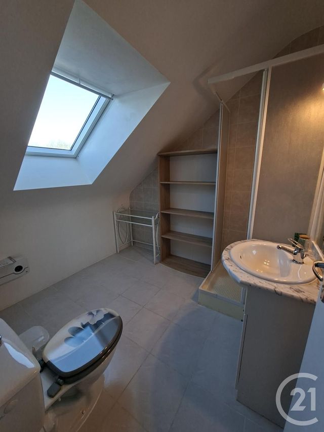 Maison &agrave; louer - 5 pi&egrave;ces - 119,38 m2 - Noyal Sur Vilaine - 35 - BRETAGNE