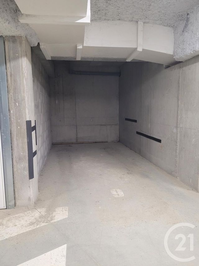 Afficher la photo en grand Appartement F2 à louer - 2 pièces - 47,49 m2 - Vitre - 35 - BRETAGNE