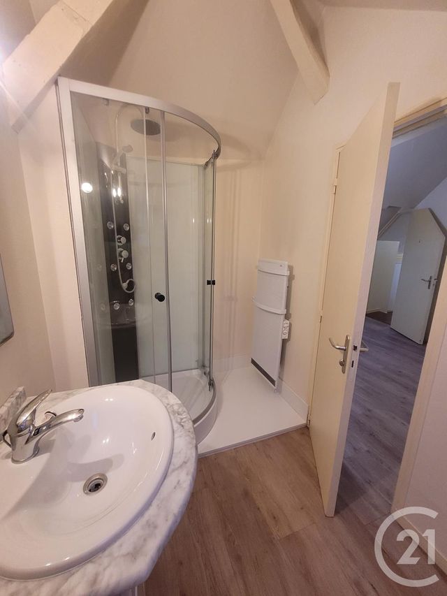 Appartement Duplex à louer - 2 pièces - 36,24 m2 - Vitre - 35 - BRETAGNE