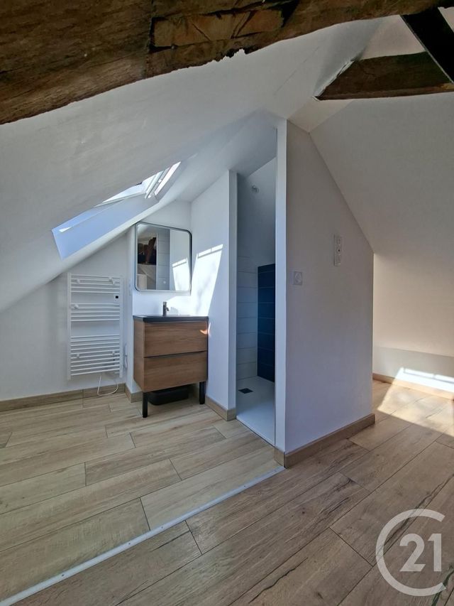 Maison &agrave; louer - 2 pi&egrave;ces - 42,61 m2 - Val D Ize - 35 - BRETAGNE