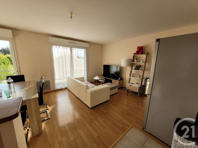 Appartement F3 &agrave; louer - 3 pi&egrave;ces - 60,90 m2 - Etrelles - 35 - BRETAGNE
