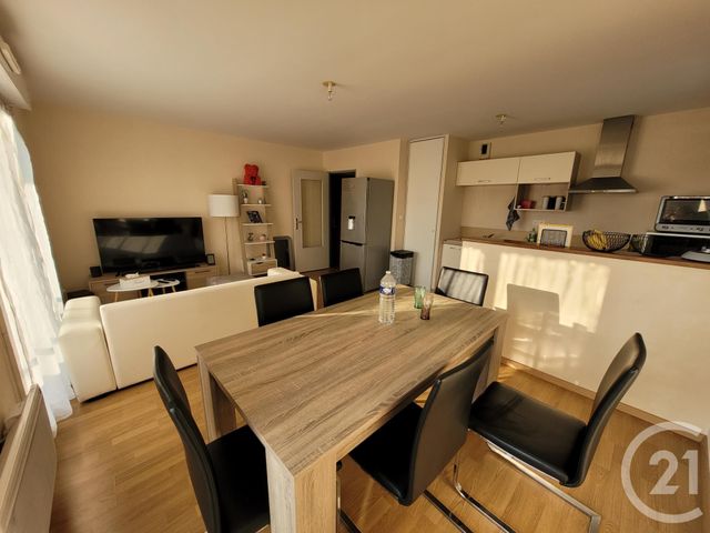 Appartement F3 &agrave; louer - 3 pi&egrave;ces - 60,90 m2 - Etrelles - 35 - BRETAGNE