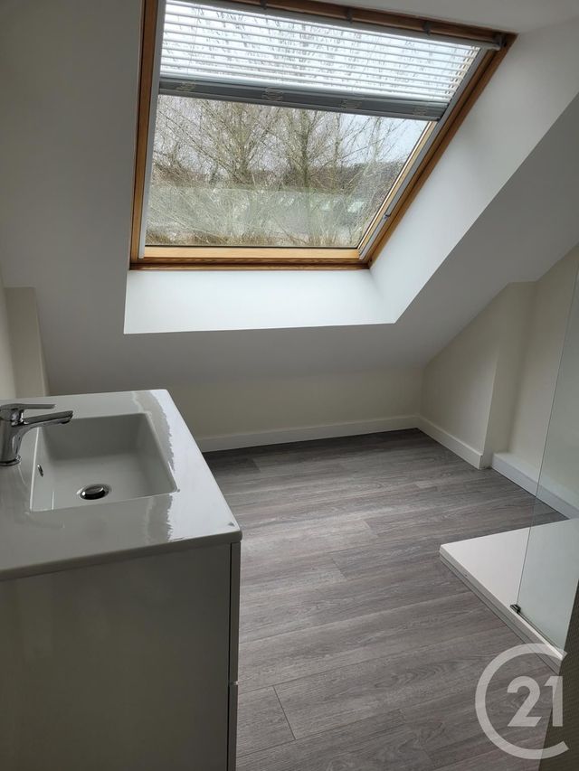 Appartement F1 &agrave; louer - 1 pi&egrave;ce - 29,70 m2 - Vitre - 35 - BRETAGNE