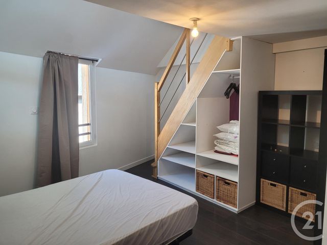 Maison &agrave; louer - 2 pi&egrave;ces - 47 m2 - Vitre - 35 - BRETAGNE