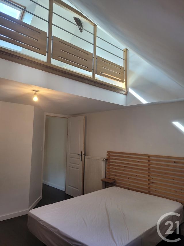 Maison &agrave; louer - 2 pi&egrave;ces - 47 m2 - Vitre - 35 - BRETAGNE