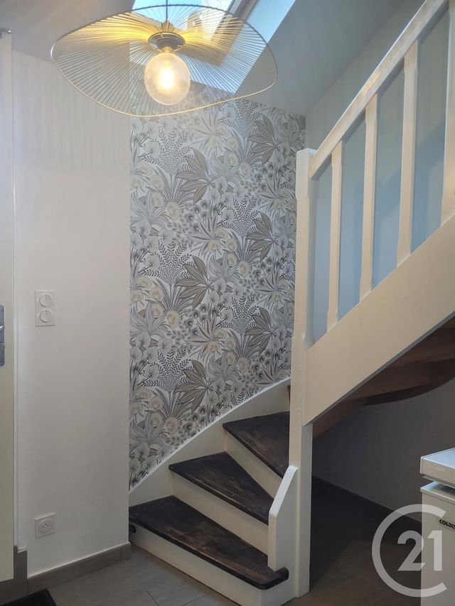 Maison &agrave; louer - 2 pi&egrave;ces - 47 m2 - Vitre - 35 - BRETAGNE
