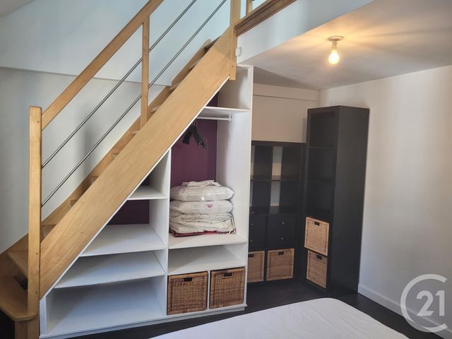 Maison &agrave; louer - 2 pi&egrave;ces - 47 m2 - Vitre - 35 - BRETAGNE