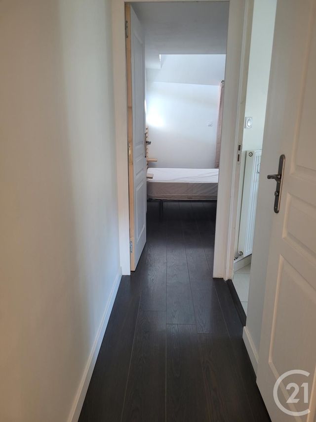 Maison &agrave; louer - 2 pi&egrave;ces - 47 m2 - Vitre - 35 - BRETAGNE