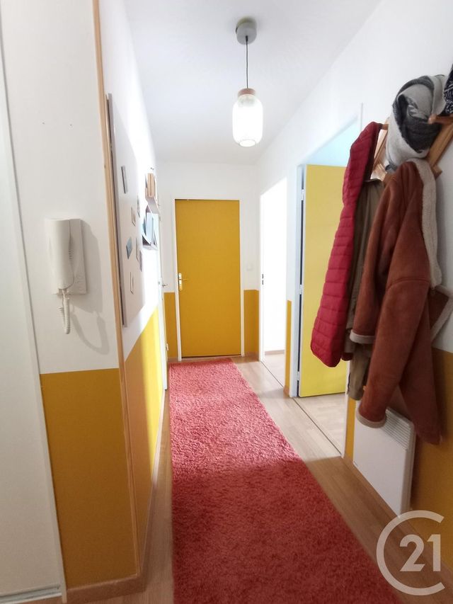 Appartement &agrave; louer - 3 pi&egrave;ces - 61,95 m2 - Etrelles - 35 - BRETAGNE