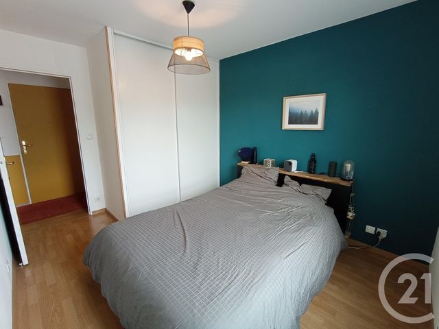 Appartement &agrave; louer - 3 pi&egrave;ces - 61,95 m2 - Etrelles - 35 - BRETAGNE