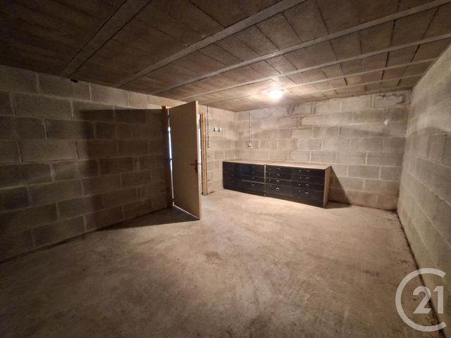 Maison &agrave; louer - 4 pi&egrave;ces - 121,50 m2 - Erbree - 35 - BRETAGNE