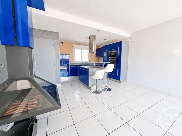 Maison &agrave; louer - 4 pi&egrave;ces - 121,50 m2 - Erbree - 35 - BRETAGNE