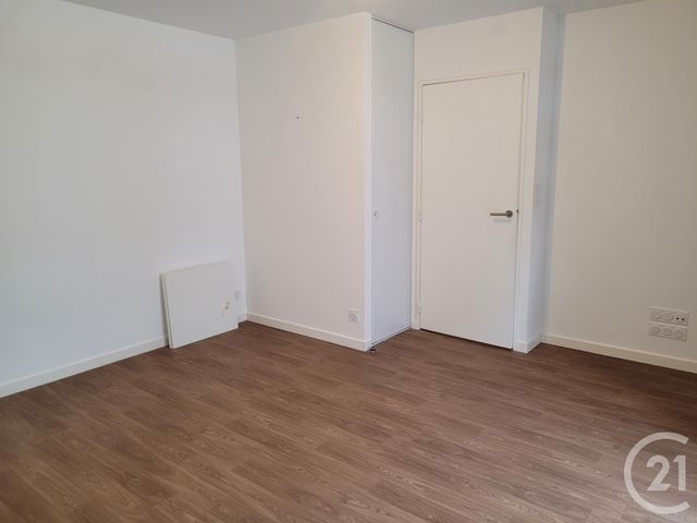 Appartement F2 &agrave; louer - 2 pi&egrave;ces - 42,98 m2 - Vitre - 35 - BRETAGNE