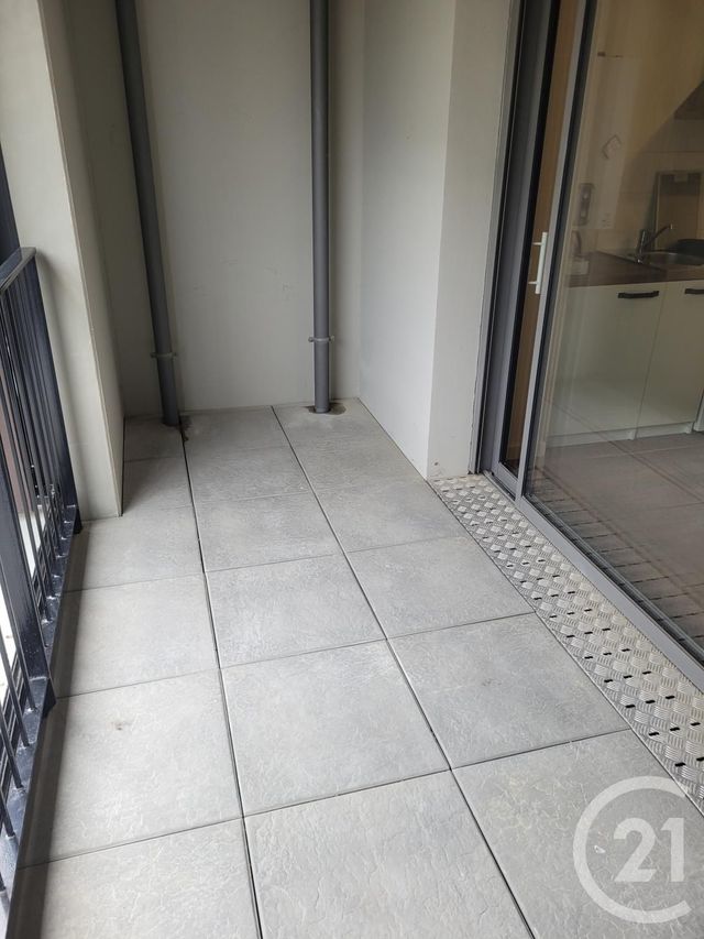 Appartement F2 &agrave; louer - 2 pi&egrave;ces - 42,98 m2 - Vitre - 35 - BRETAGNE