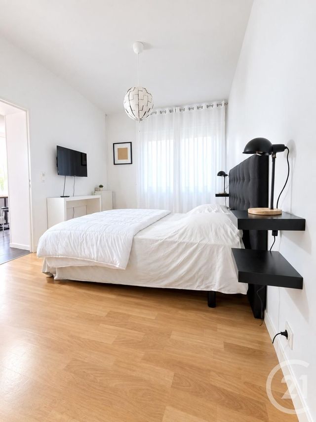 Appartement F2 &agrave; louer - 2 pi&egrave;ces - 45,99 m2 - Vitre - 35 - BRETAGNE
