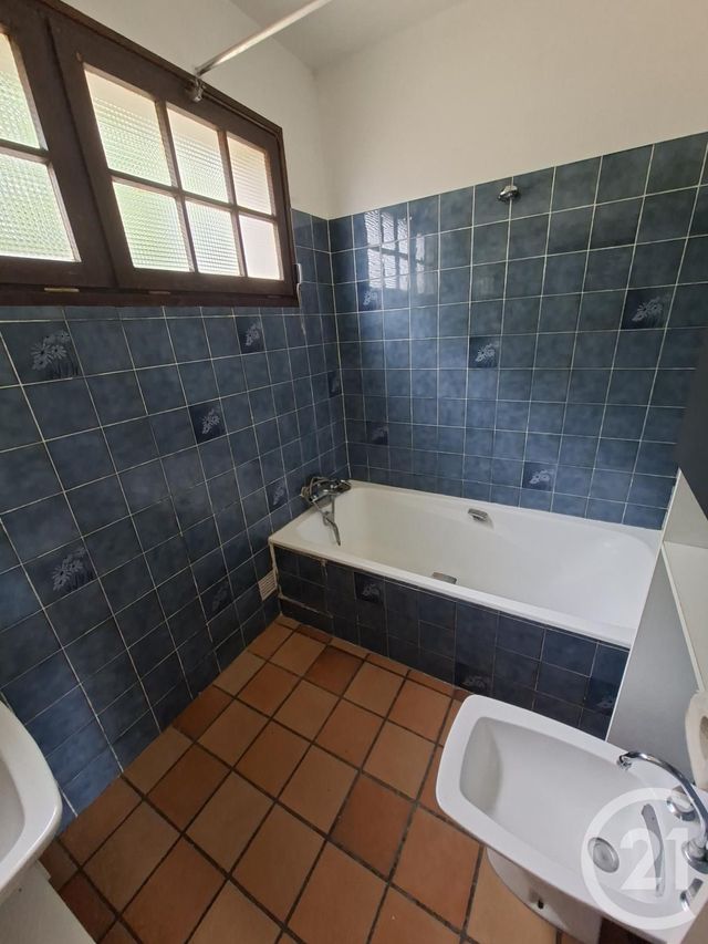 Maison &agrave; louer - 4 pi&egrave;ces - 86,80 m2 - Domalain - 35 - BRETAGNE