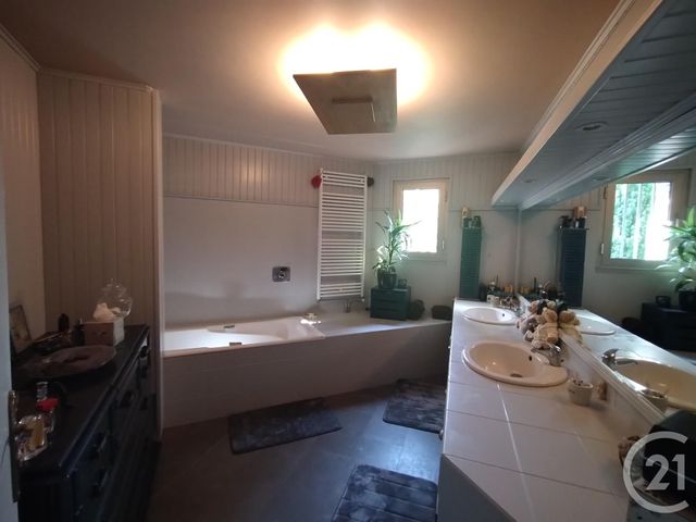 Maison à vendre - 8 pièces - 272,24 m2 - Vitre - 35 - BRETAGNE